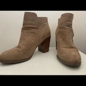 Brown suede wedge-healed boots